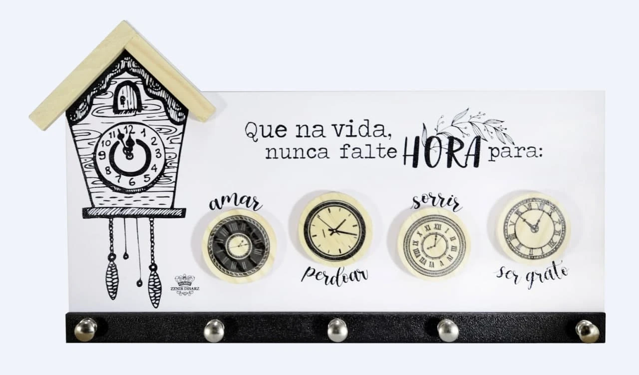 PORTA-CHAVE CASINHA RELÓGIO QUE NA VIDA NUNCA FALTE...17X29,3