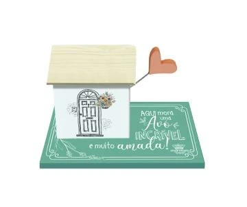 ENFEITE DE MESA CASINHA AQUI MORA UMA AVÓ...CELEBRAÇÃO 9X14X8