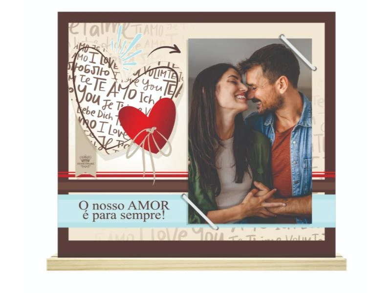 PORTA-RETRATO DE ELÁSTICO COM BASE E APLIQUE O NOSSO AMOR É PARA SEMPRE 18,5X23