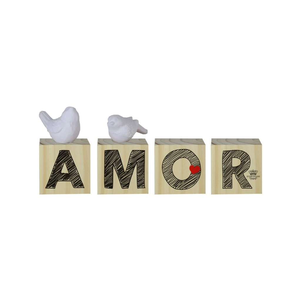 ENFEITE DE MESA CUBOS AMOR 9,5X20,5
